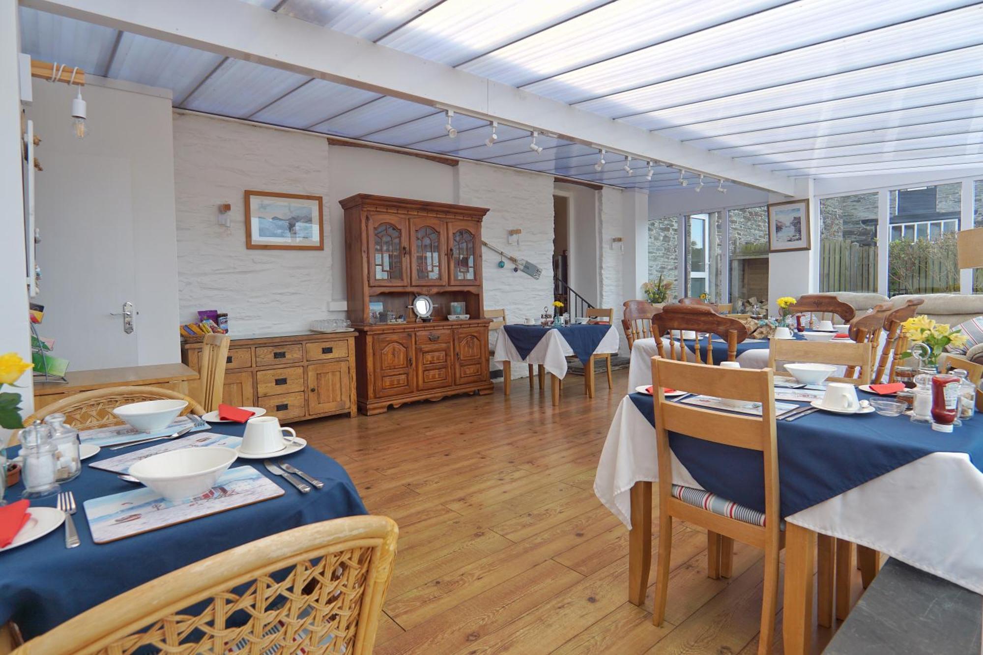 Hotel The Old Coach House à Boscastle Extérieur photo