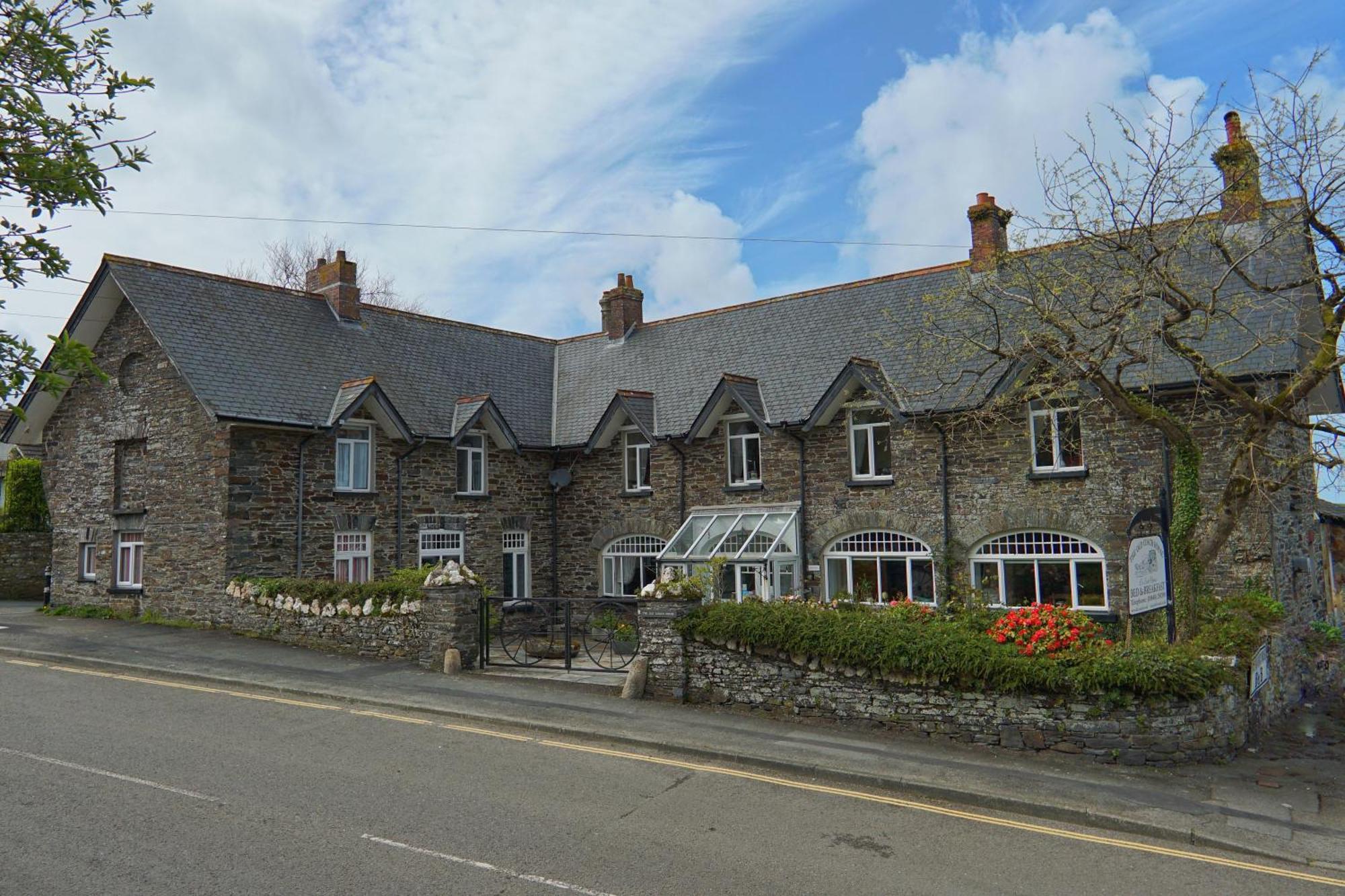 Hotel The Old Coach House à Boscastle Extérieur photo